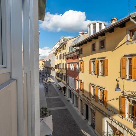 Udine Palazzo D'Aronco Modern Apartment المظهر الخارجي الصورة