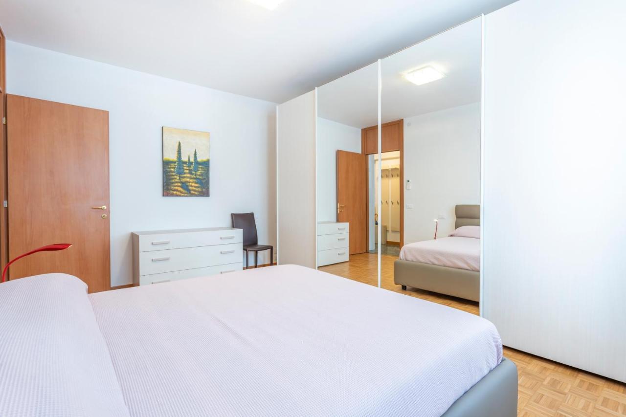 Udine Palazzo D'Aronco Modern Apartment المظهر الخارجي الصورة